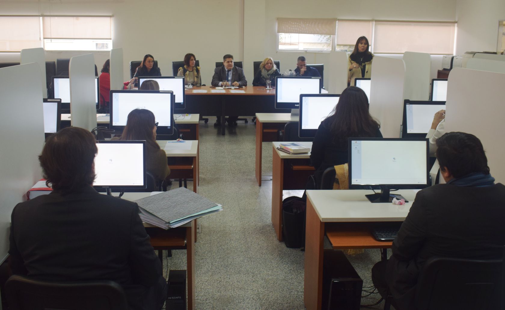 El día 19/08/2026 se avanzó con la instancia escrita para cubrir el cargo de Juez de Primera Instancia en lo Civil y Comercial de Sexta Nominación del Distrito Judicial del Centro – Ley 7016